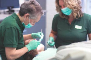wortelkanaalbehandeling-behandelingen-biologische-tandarts-friesland-foto