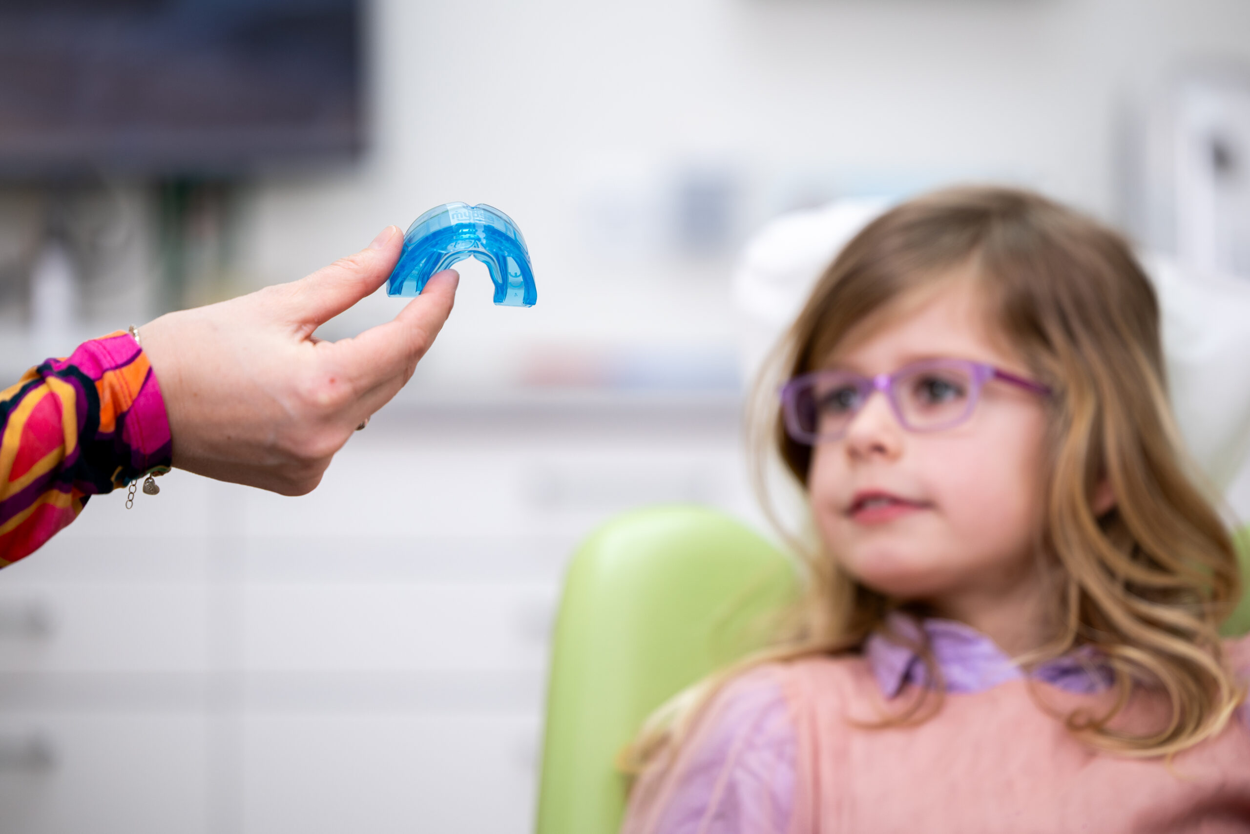 Preventieve pre-orthodontie met het Myobrace® Systeem bij Biologische Tandarts Friesland, gericht op natuurlijke kaakontwikkeling, correctie van mondgewoonten, neusademhaling en het voorkomen van scheve tanden bij kinderen van 3 tot 15 jaar