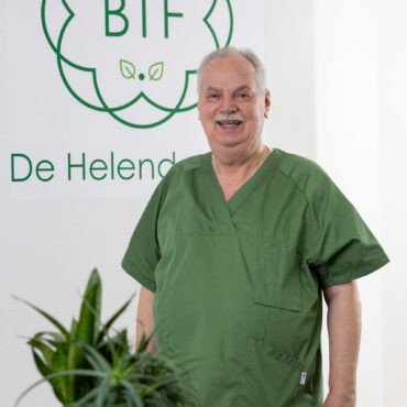 biologische tandarts René van der Bijl bij de biologische tandarts praktijk